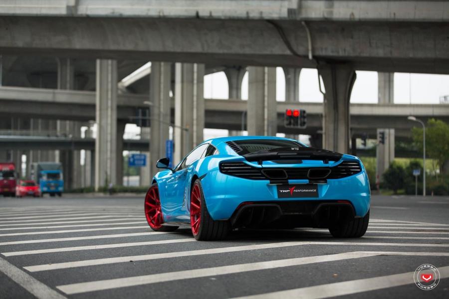  McLaren MP4-12C on Vossen Wheels (VPS-306) 2016 года  (фото 30 из 51)